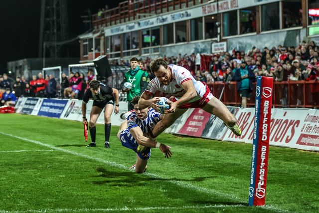 Joe Burgess of Hull KR goes over however video review says no try during the Betfred Super League round 6 match Hull KR vs St Helens at Sewell Group Craven Park, Hull, United Kingdom on 27 March 2026

(Photo by Alfie Cosgrove/News Images)
