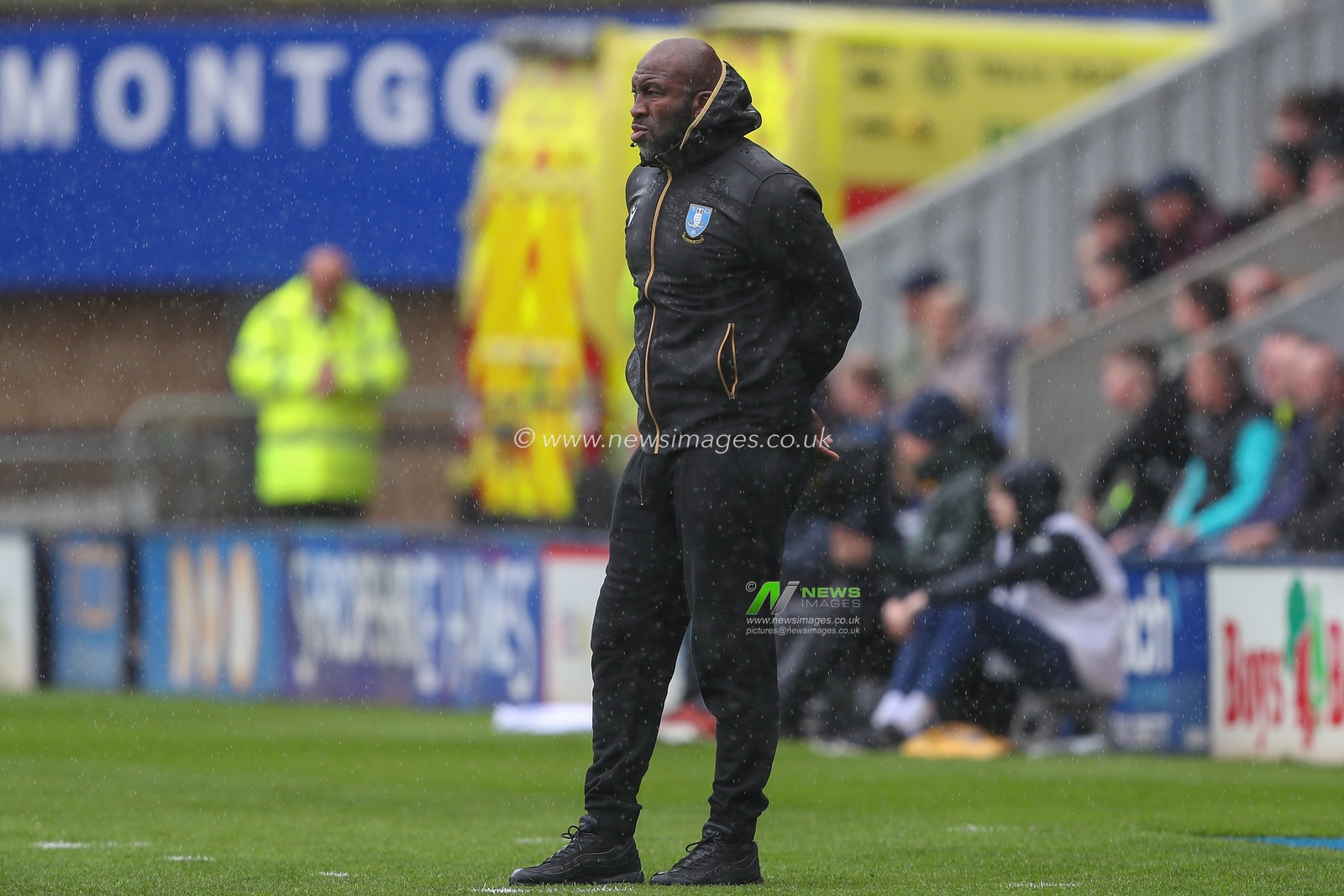 Darren Moore manager of Sheffield Wednesday reacts during the Sky Bet League 1 match Shrewsbury Town vs Sheffield Wednesday at Greenhous Meadow, Shrewsbury, United Kingdom, 29th April 2023

(Photo by Gareth Evans/News Images)