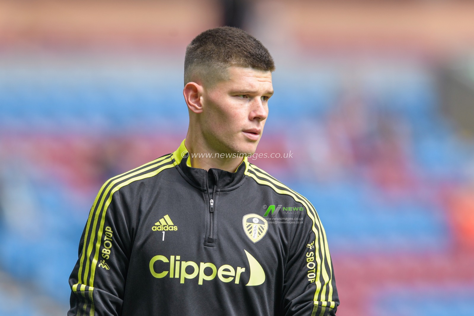 Illan Meslier #1 of Leeds United warming up before the game