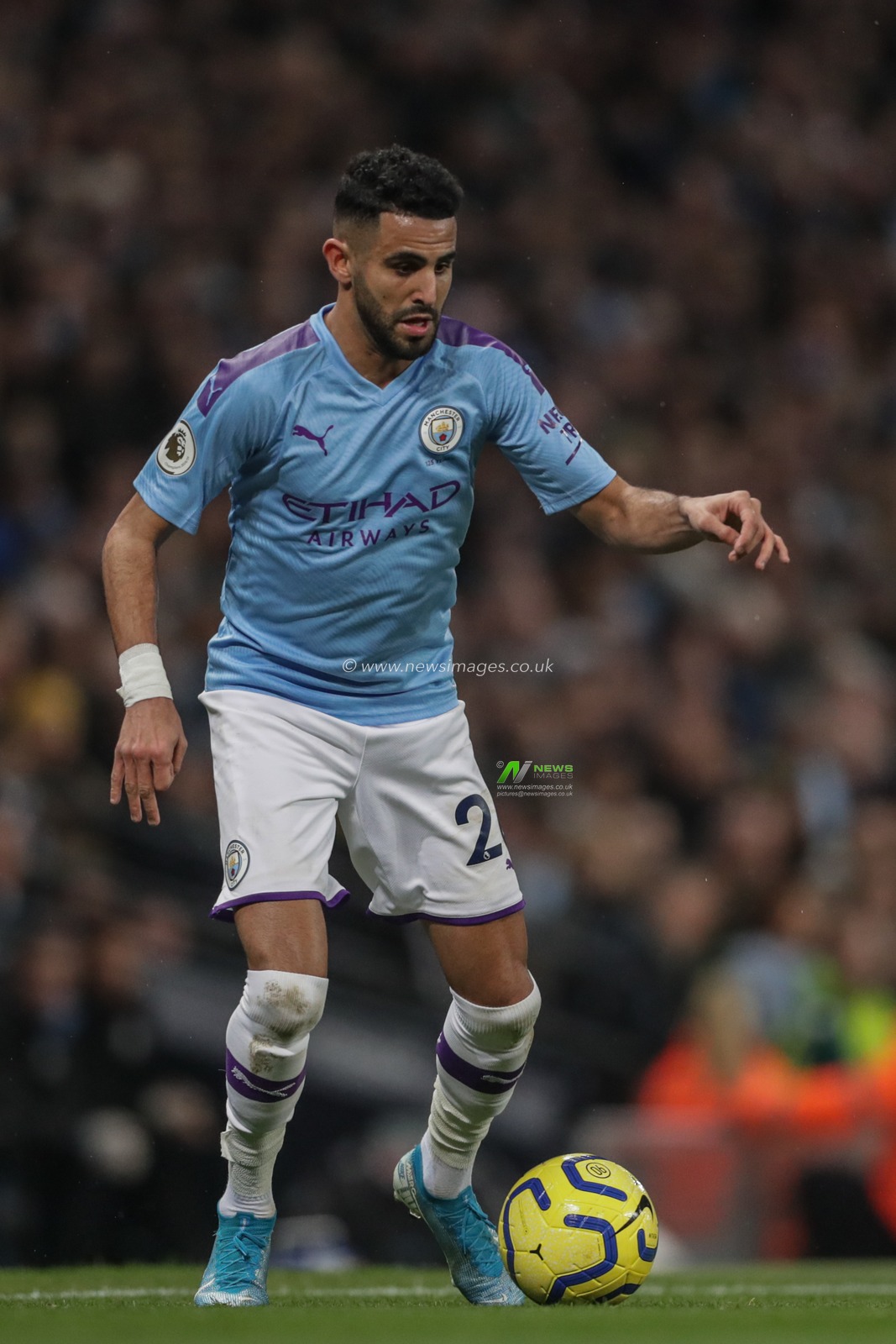 23rd November 2019, Etihad Stadium, Manchester, England; Premier League, Manchester City v Chelsea : Riyad Mahrez (26) of Manchester City during the game

Credit: Mark Cosgrove/News Images