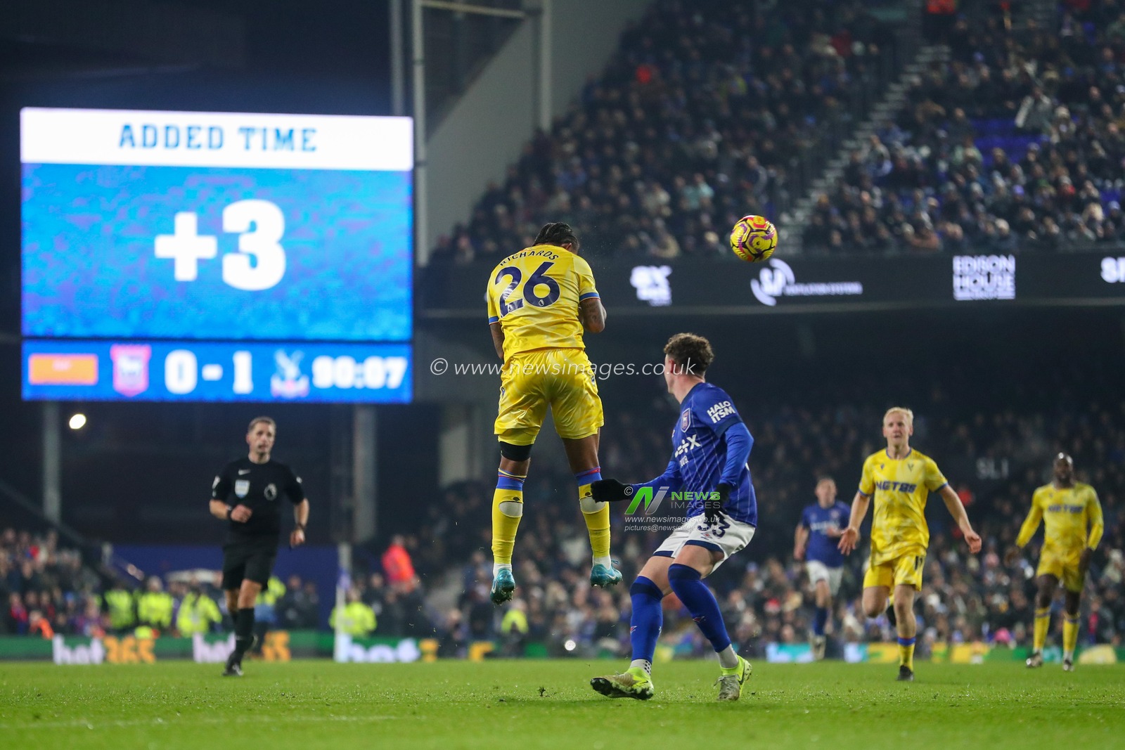 Chris Richards of Crystal Palace heads the ball clear of his defensive area during the Premier League match Ipswich Town vs Crystal Palace at Portman Road, Ipswich, United Kingdom, 3rd December 2024

(Photo by Izzy Poles/News Images)