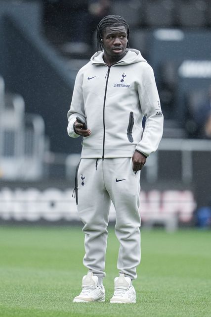 Rio Kyerematen of Tottenham Hotspur ahead of the Pre-season friendly match Luton Town vs Tottenham Hotspur at Kenilworth Road, Luton, United Kingdom, 26th July 2025

(Photo by Harvey Murphy/News Images)