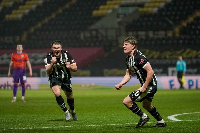 Scott Robertson of Notts County celebrates his goal to make it 1-0 during the Sky Bet League 2 match Notts County vs Gillingham at Meadow Lane, Nottingham, United Kingdom, 3rd February 2026

(Photo by Maynard Manyowa/News Images)