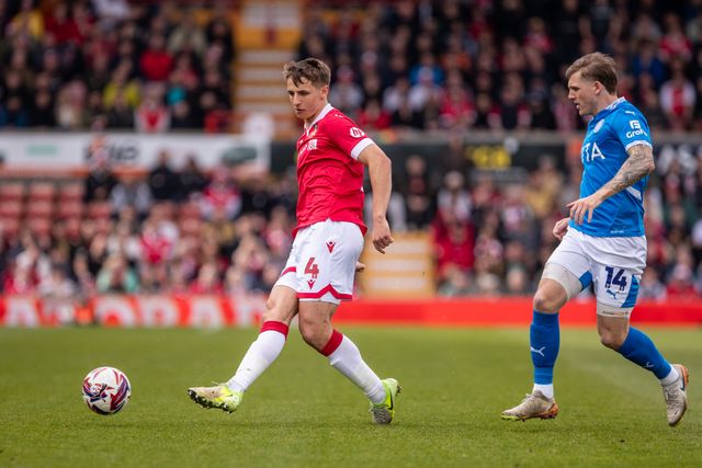 Wrexham's Max Cleworth makes a pass during the Sky Bet League 1 match Wrexham vs Stockport County at SToK Cae Ras, Wrexham, United Kingdom, 22nd March 2025

(Photo by Nik Mesney/News Images)