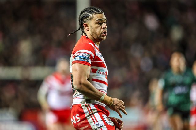 Lewis Murphy of St Helens during the Betfred Super League match St Helens vs Leigh Leopards at The BrewDog Stadium, St Helens, United Kingdom on 20 February 2026

(Photo by Alfie Cosgrove/News Images)