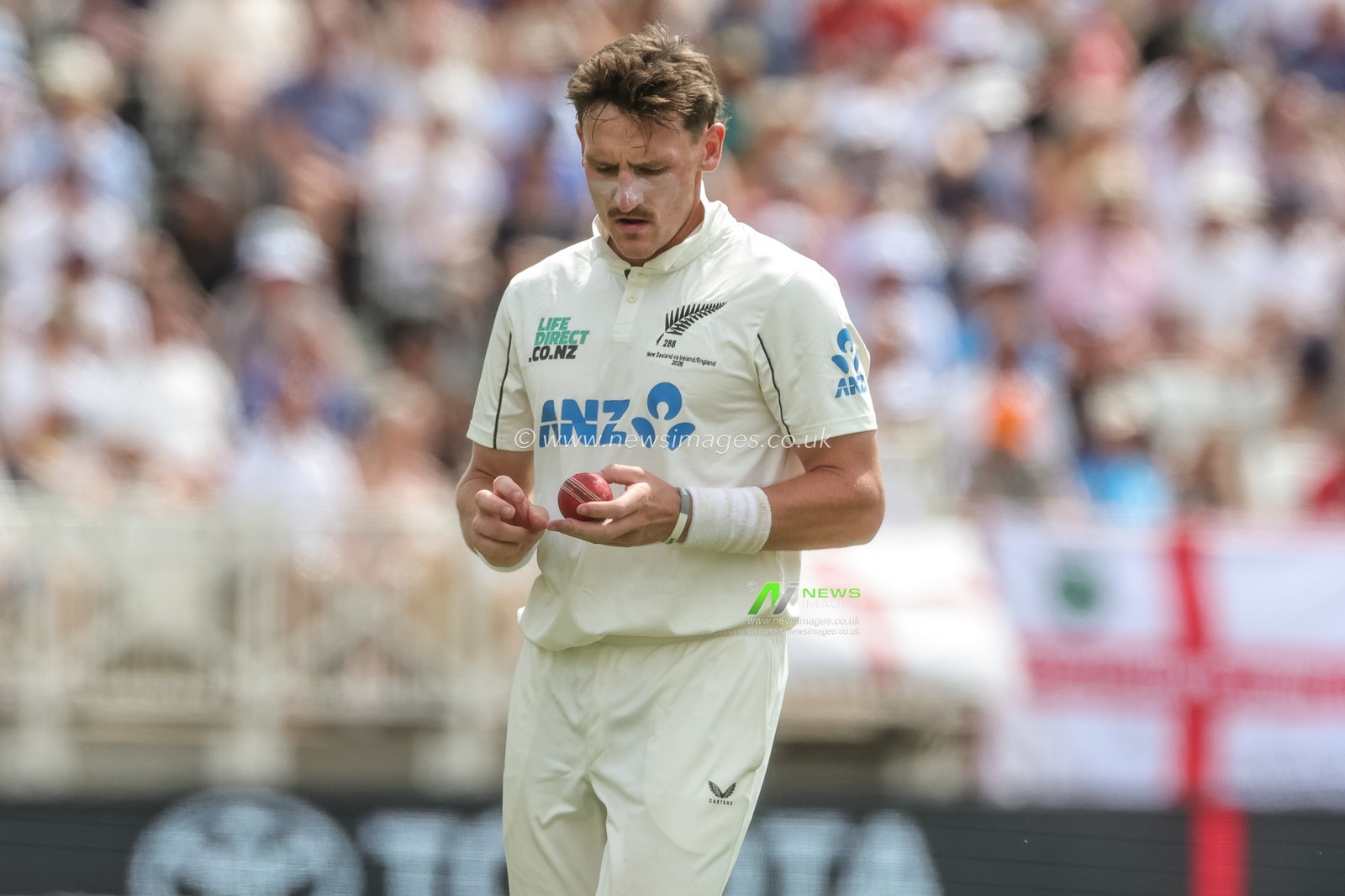 Nathan Smith of New Zealand inspects the ball during the 3rd Rothesay Test Match Day 3 match England vs New Zealand at Trent Bridge, Nottingham, United Kingdom on 27 June 2026

(Photo by Mark Cosgrove/News Images)