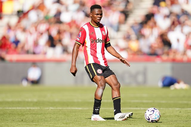 Mamadou Sangaré of Brentford during the Premier League match Brentford vs Sunderland at GTECH Community Stadium, London, United Kingdom on 05 September 2026

(Photo by Harvey Murphy/News Images)