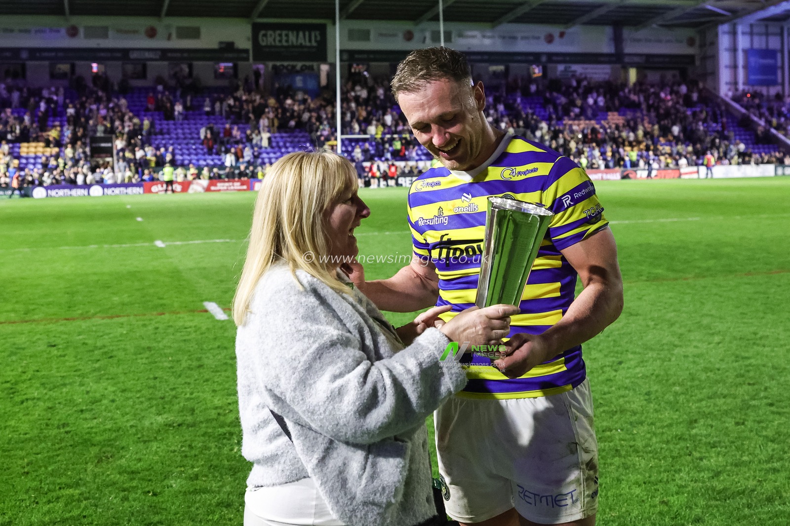 Ben Currie of Warrington Wolves is presented with the The Warrington and Wigan Challenge Cup trophy during the Betfred Super League round 9 match Warrington Wolves vs Wigan Warriors at The Halliwell Jones Stadium, Warrington, United Kingdom on 24 April 2026

(Photo by Mark Cosgrove/News Images)