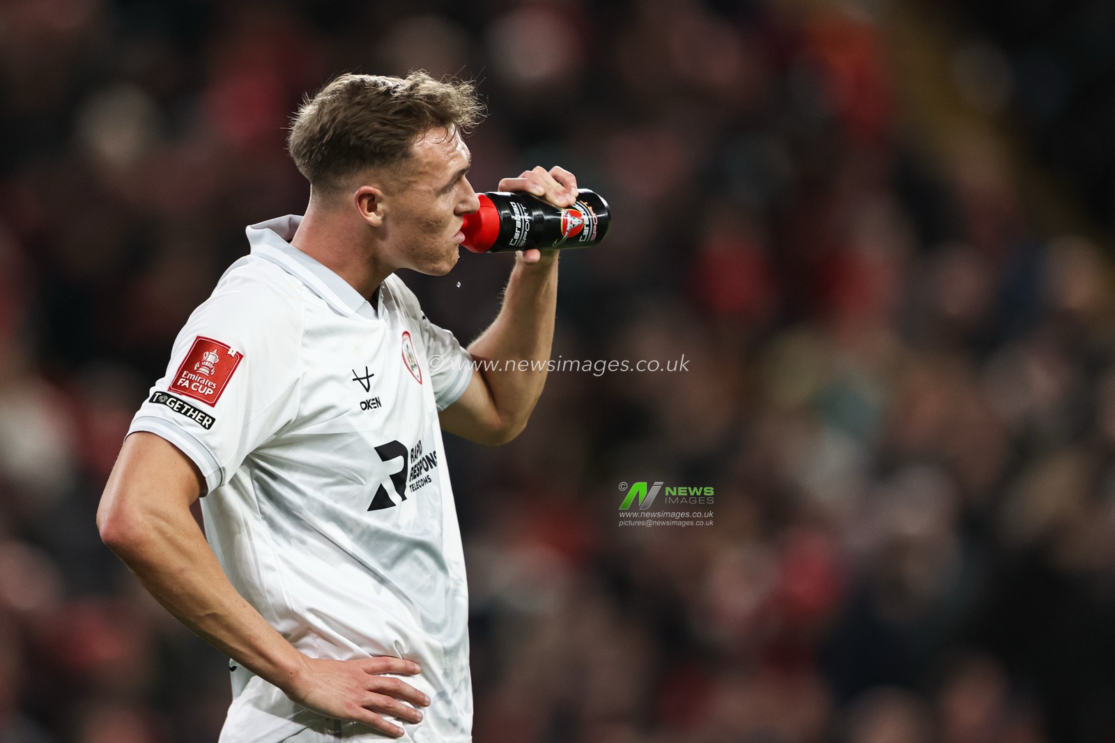 Jack Shepherd of Barnsley takes a drink during a break in the Emirates FA Cup Third Round match Liverpool vs Barnsley at Anfield, Liverpool, United Kingdom, 12th January 2026

(Photo by Alfie Cosgrove/News Images)