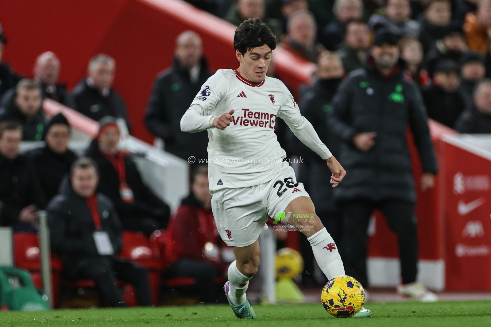 Facundo Pellistri of Manchester United breaks with the ball during the Premier League match Liverpool vs Manchester United at Anfield, Liverpool, United Kingdom, 17th December 2023

(Photo by Mark Cosgrove/News Images)