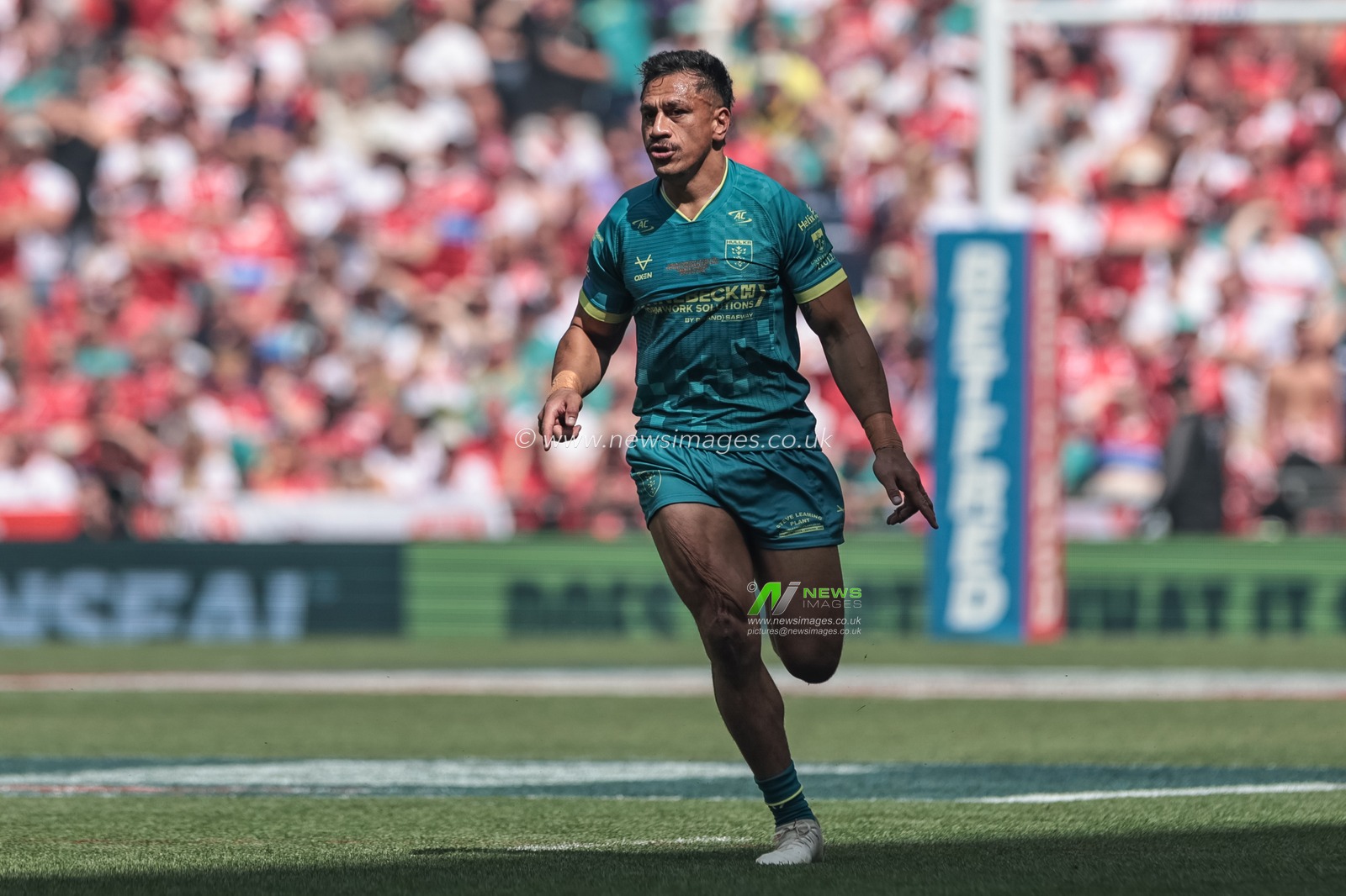 Sauaso Sue of Hull KR during the Betfred Challenge Cup Final match Wigan Warriors vs Hull KR at Wembley Stadium, London, United Kingdom on 30 May 2026

(Photo by Mark Cosgrove/News Images)