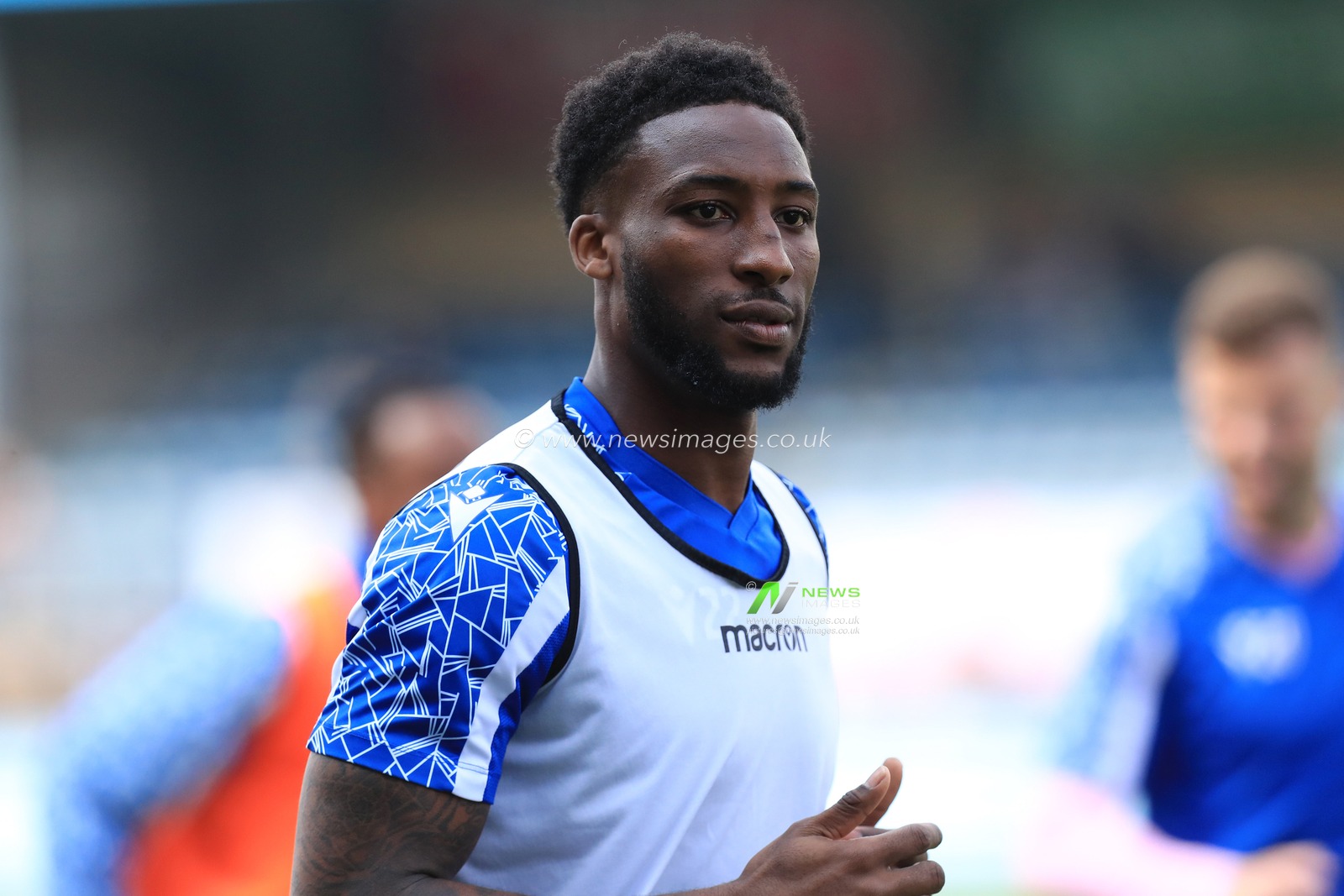 Cheyenne Dunkley #22 of Sheffield Wednesday seen warming up prior to kick off.