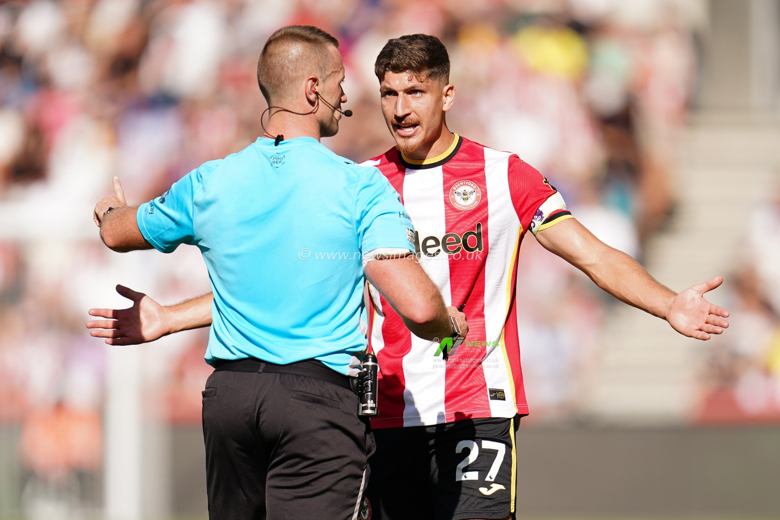 during the Premier League match Brentford vs Sunderland at GTECH Community Stadium, London, United Kingdom on 05 September 2026

(Photo by Harvey Murphy/News Images)