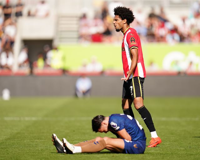 Kevin Schade of Brentford frustrated with referee’s decision during the Premier League match Brentford vs Sunderland at GTECH Community Stadium, London, United Kingdom on 05 September 2026

(Photo by Harvey Murphy/News Images)