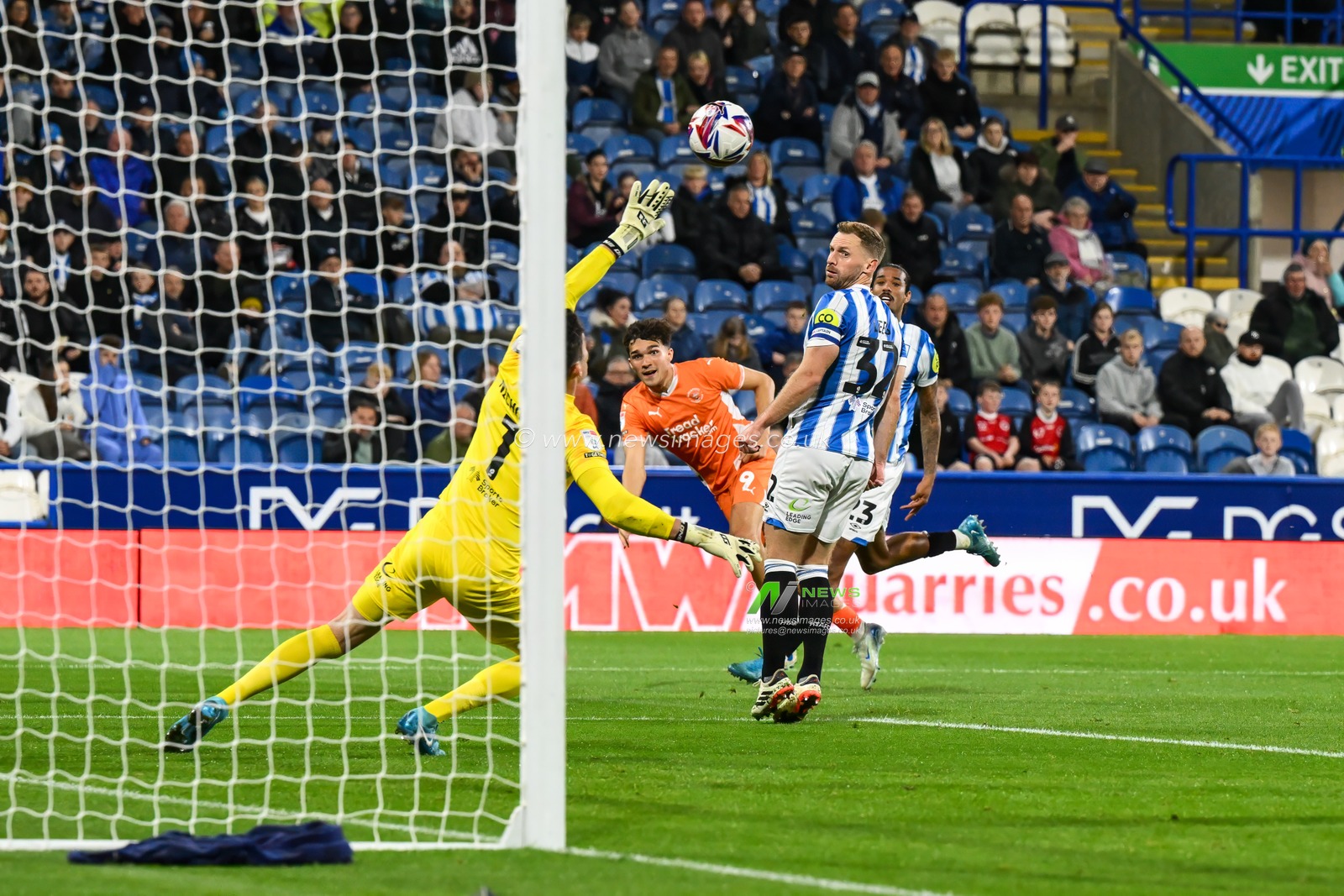 Kyle Joseph of Blackpool shoots on goal during the Sky Bet League 1 match Huddersfield Town vs Blackpool at John Smith's Stadium, Huddersfield, United Kingdom, 24th September 2024

(Photo by Craig Thomas/News Images)