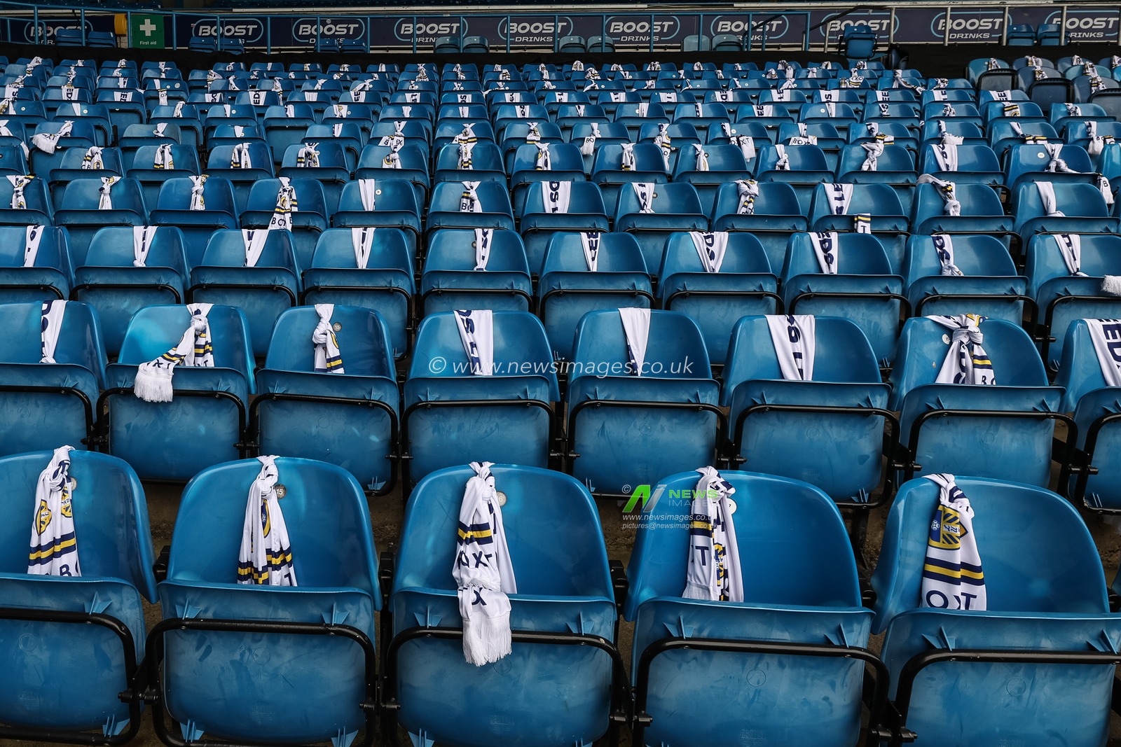 Leeds United scarfs are placed on every seat on the stadium during the Sky Bet Championship Play-off Semi Final Second Leg Leeds United vs Norwich City at Elland Road, Leeds, United Kingdom, 16th May 2024

(Photo by Mark Cosgrove/News Images)
