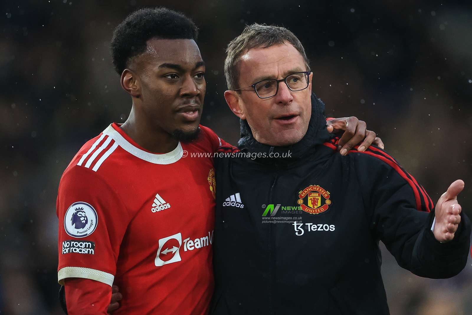 Ralf Rangnick manager of Manchester United and Fred #17  celebrate after the final whistle