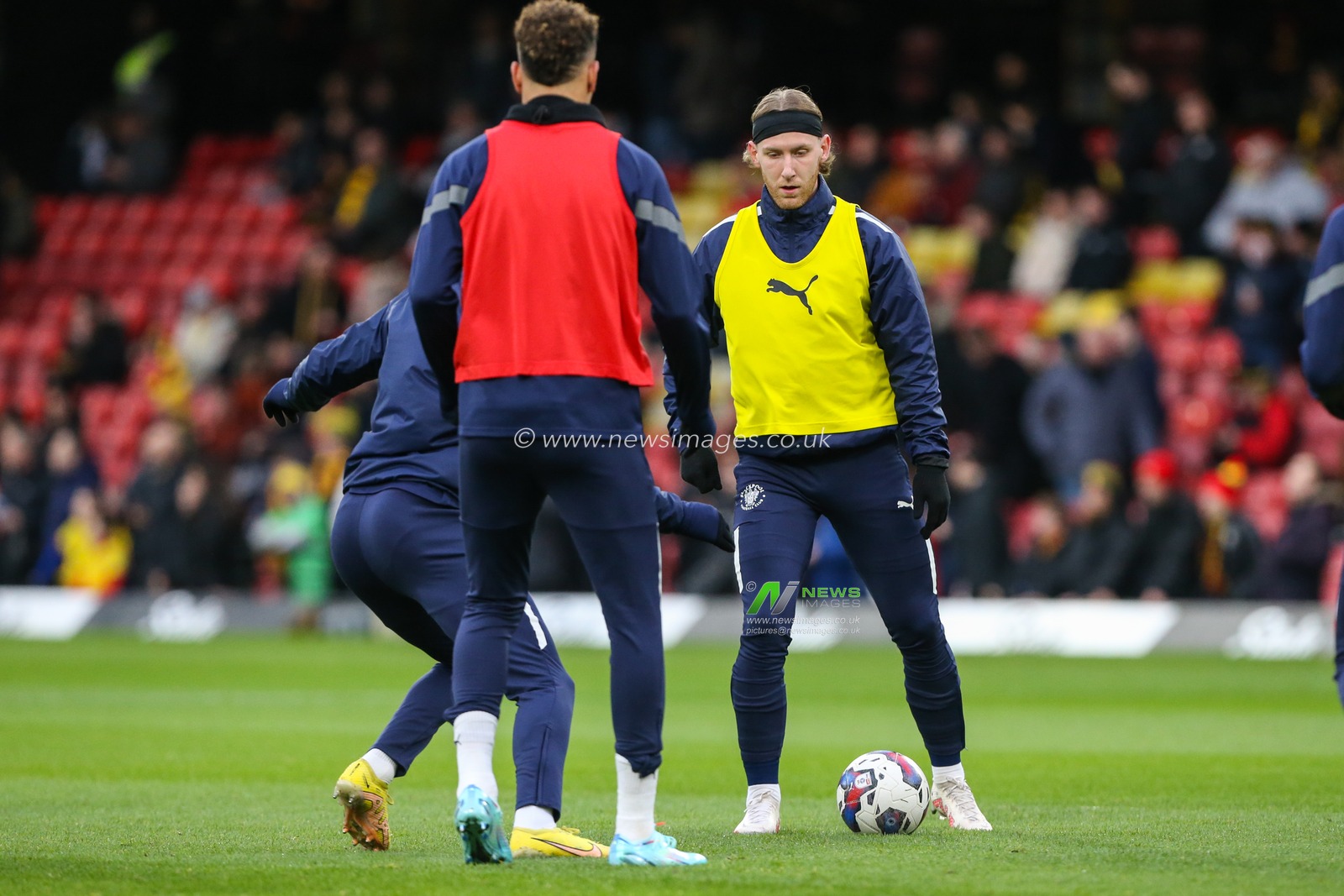 Blackpool players warm up during the Sky Bet Championship match Watford vs Blackpool at Vicarage Road, Watford, United Kingdom, 14th January 2023

(Photo by Arron Gent/News Images)
