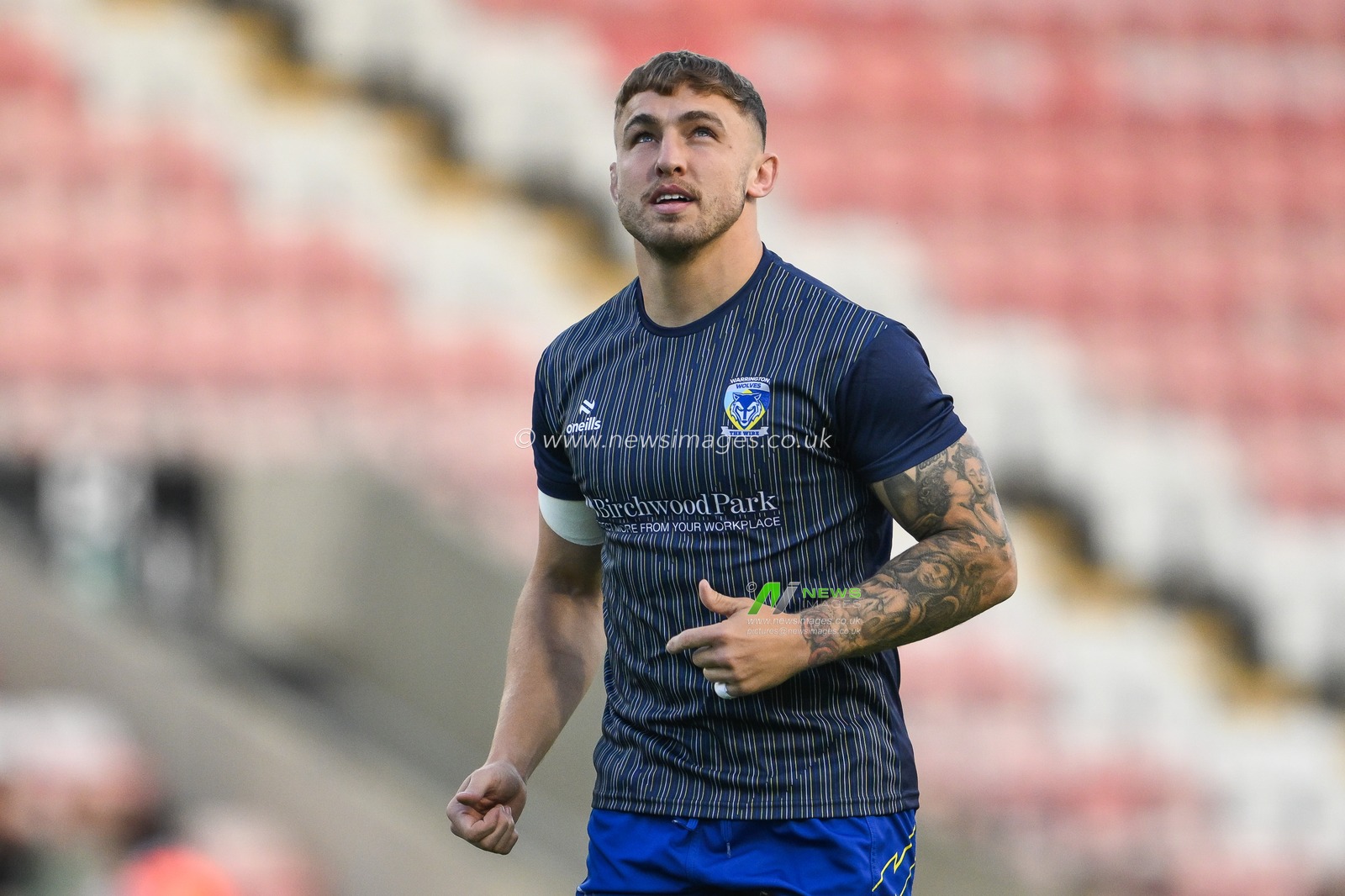 Sam Powell of Warrington Wolves during pre match warm up ahead of the Betfred Super League Round 24 match Leigh Leopards vs Warrington Wolves at Leigh Sports Village, Leigh, United Kingdom, 30th August 2024

(Photo by Craig Thomas/News Images)