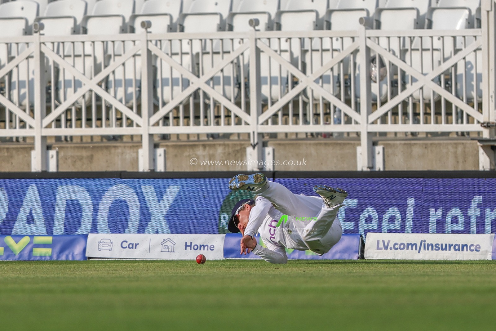Danielle Wyatt of England stops a boundary from Annabel Sutherland of Australia during the Metro Bank Women's Ashes 2023 match England vs Australia at Trent Bridge, Nottingham, United Kingdom, 22nd June 2023

(Photo by Mark Cosgrove/News Images)