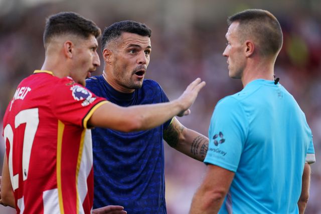 Granit Xhaka of Sunderland during the Premier League match Brentford vs Sunderland at GTECH Community Stadium, London, United Kingdom on 05 September 2026

(Photo by Harvey Murphy/News Images)