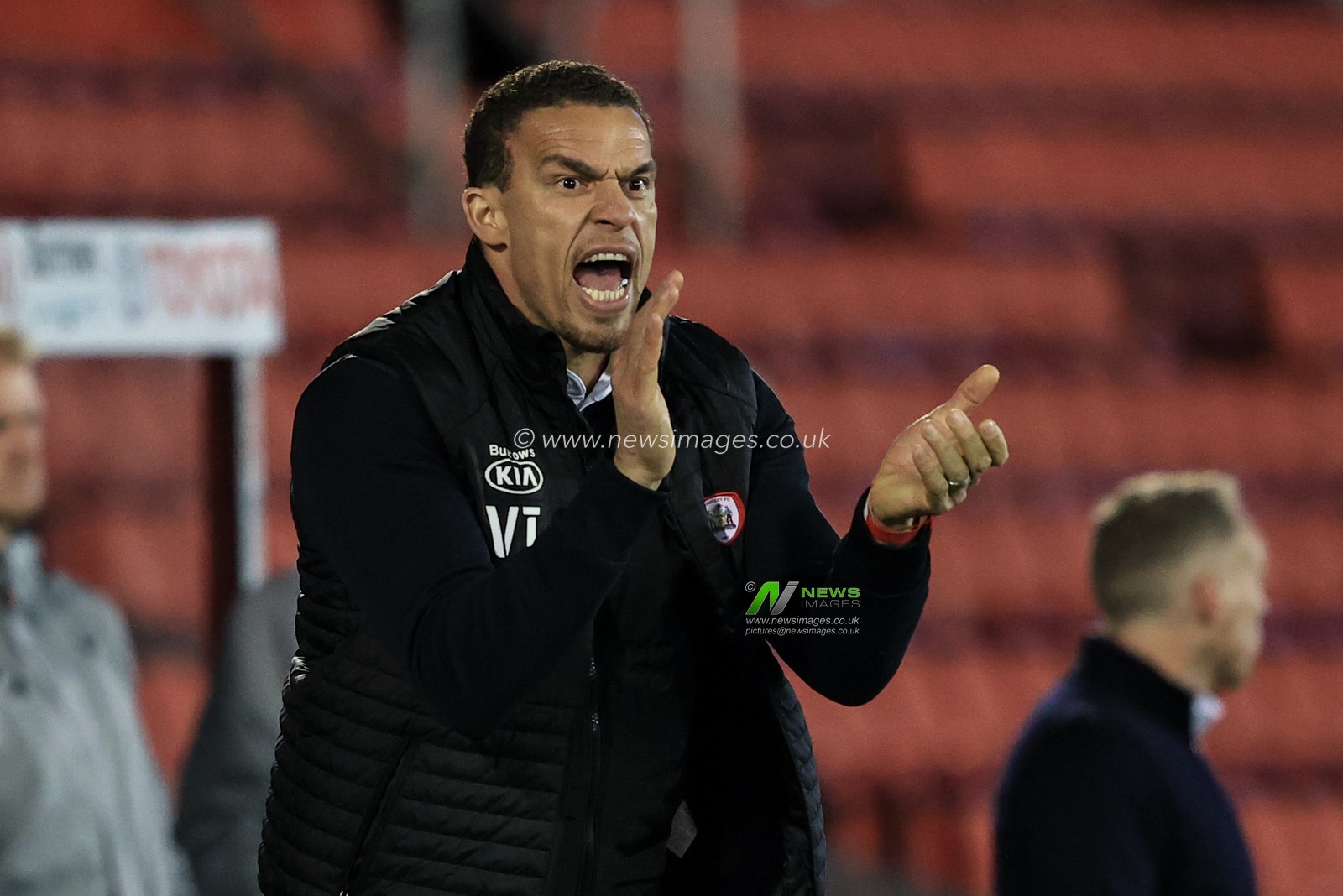 ValÃ©rien IsmaÃ«l manager of Barnsley reacts during the game