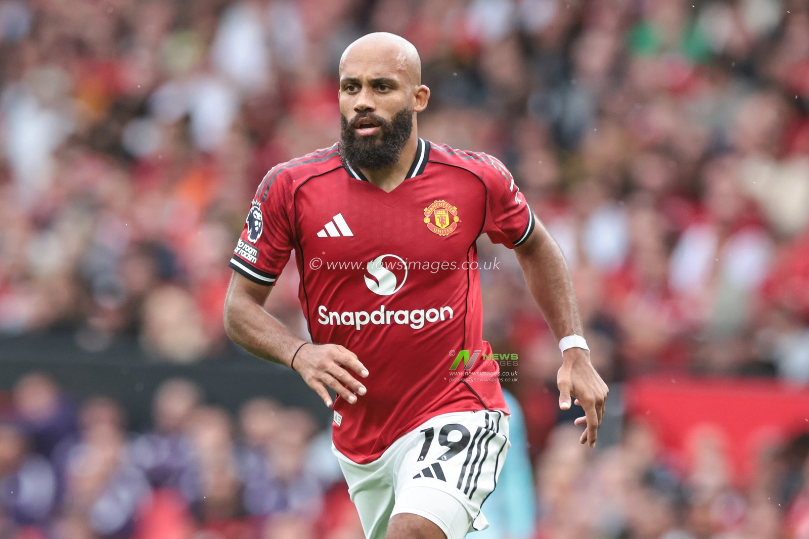 Bryan Mbeumo of Manchester United in action during the Premier League match Manchester United vs Burnley at Old Trafford, Manchester, United Kingdom, 30th August 2025

(Photo by Mark Cosgrove/News Images)