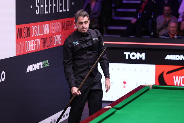 Ronnie O'Sullivan during the game against Pang Junxu during the 2025 Halo World Snooker Championship at the Crucible Theatre, Sheffield, United Kingdom, 26th April 2025