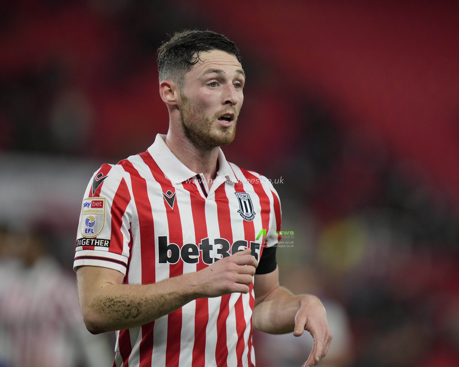 Jordan Thompson of Stoke City during the Sky Bet Championship match Stoke City vs Queens Park Rangers at Bet365 Stadium, Stoke-on-Trent, United Kingdom, 14th February 2024

(Photo by Steve Flynn/News Images)