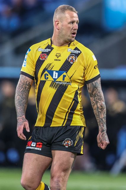 Joe Westerman of Castleford Tigers during pre-game warm up during the Betfred Super League Round 8 match Wakefield Trinity vs Castleford Tigers at DIY Kitchens Stadium, Wakefield, United Kingdom, 17th April 2025

(Photo by Alfie Cosgrove/News Images)