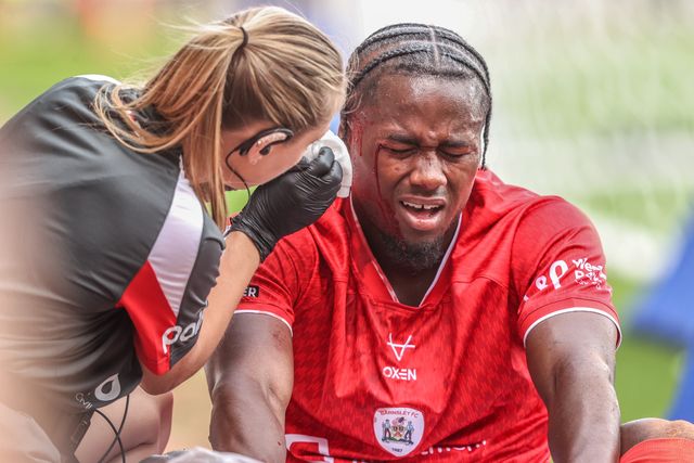 Reyes Cleary of Barnsley receives treatment for a head injury during the Sky Bet League One match Barnsley vs Bromley at Oakwell, Barnsley, United Kingdom on 15 August 2026

(Photo by Alfie Cosgrove/News Images)