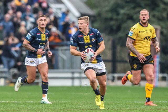 Lachie Miller of Leeds Rhinos breaks with the ball during the Betfred Super League round 4 match Leeds Rhinos vs Castleford Tigers at AMT Headingley Stadium, Leeds, United Kingdom on 08 March 2026

(Photo by Alfie Cosgrove/News Images)