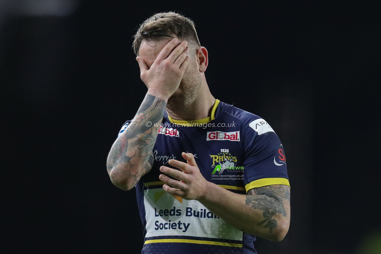 A dejected Richie Myler #1 of Leeds Rhinos walks off the field after the Betfred Super League Round 11 match Leeds Rhinos vs Salford Red Devils at Headingley Stadium, Leeds, United Kingdom, 5th May 2023

(Photo by James Heaton/News Images)