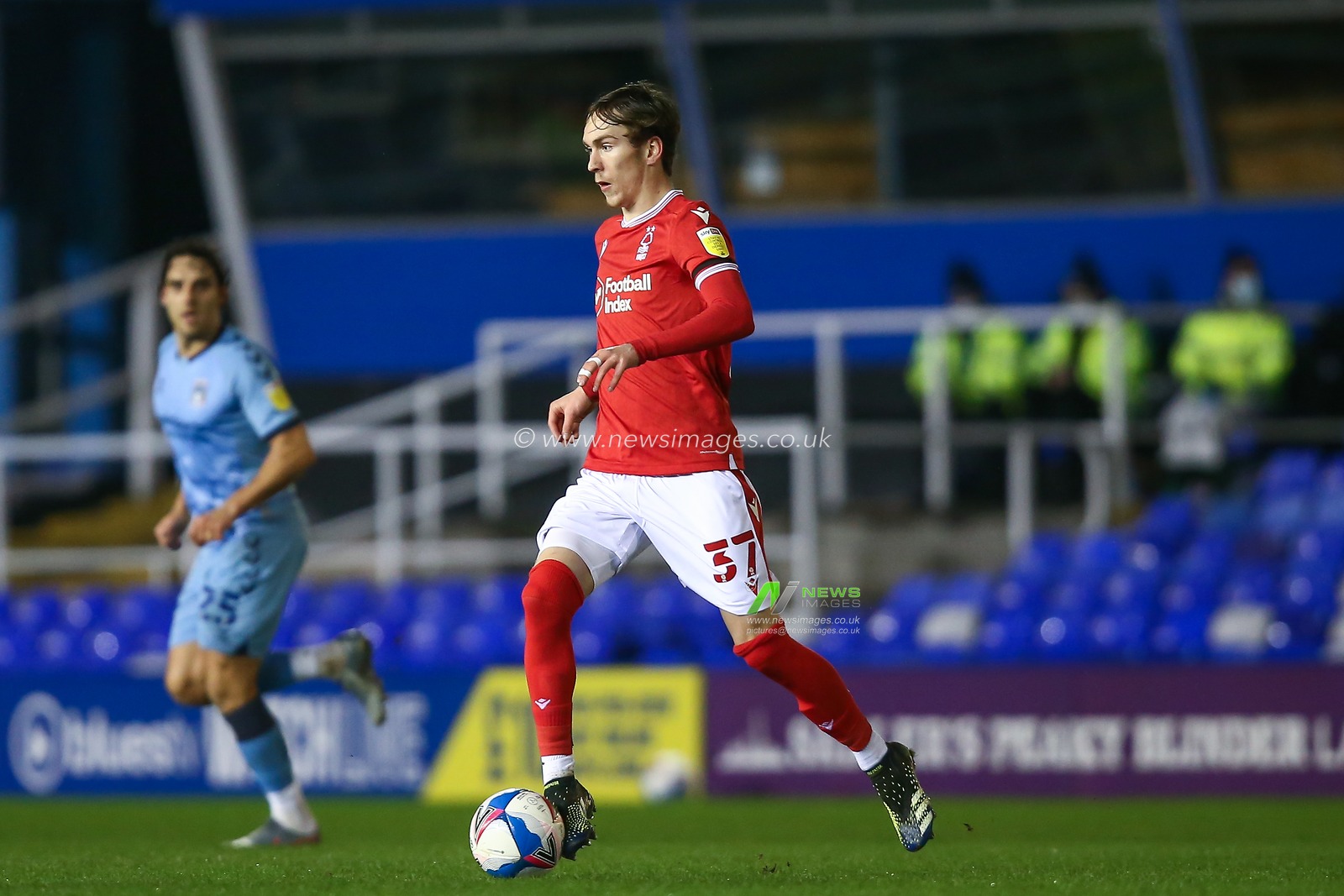 James Garner #37 of Nottingham Forest dribbles the ball