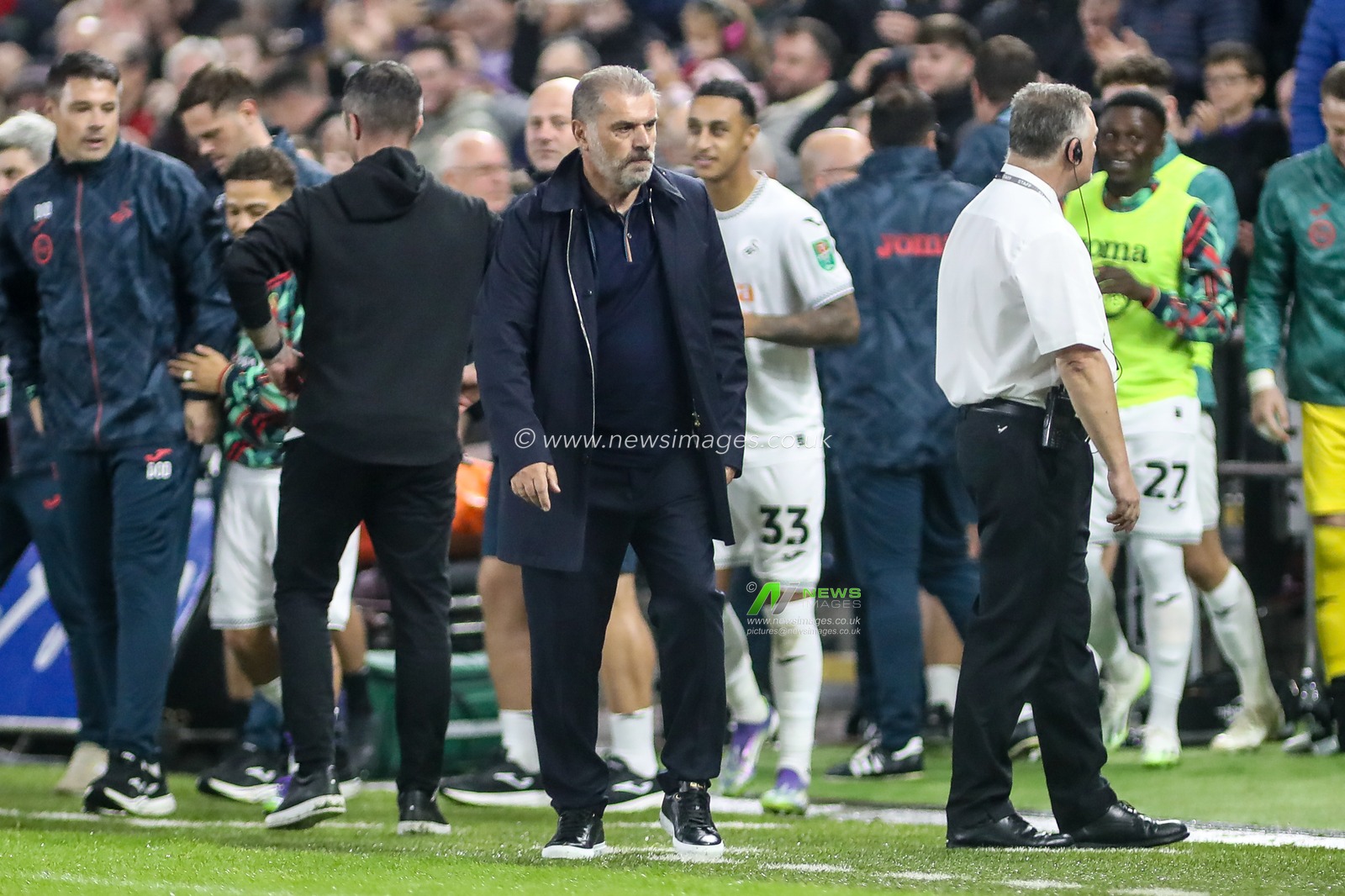 Nottingham Forest Head Coach Ange Postecoglou at the final whistle during the Carabao Cup 3rd Round Swansea City vs Nottingham Forest at Swansea.com Stadium, Swansea, United Kingdom, 17th September 2025

(Photo by Andrew Lewis/News Images)