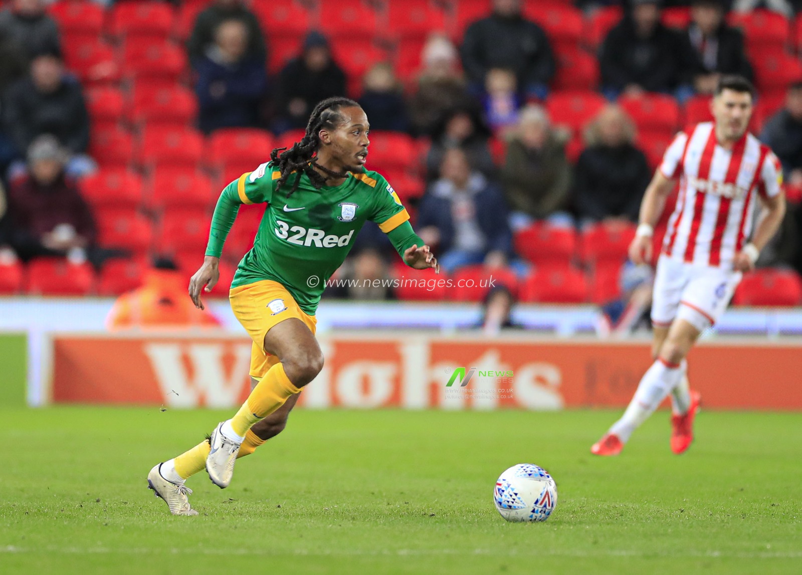 12th February 2020, Bet365 Stadium, Stoke-on-Trent, England; Sky Bet Championship, Stoke City v Preston North End : Daniel Johnson (11) of Preston North End controls the ball
