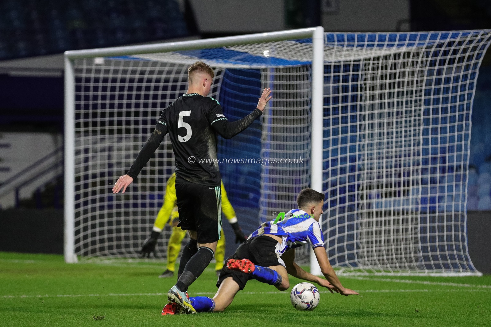 Rio Shipston #8 of Sheffield Wednesday is fouled in the box resulting in a penalty during the FA Youth Cup U18â€™s match Sheffield Wednesday U18's vs Leicester City U18's at Hillsborough, Sheffield, United Kingdom, 13th January 2023

(Photo by James Heaton/News Images)