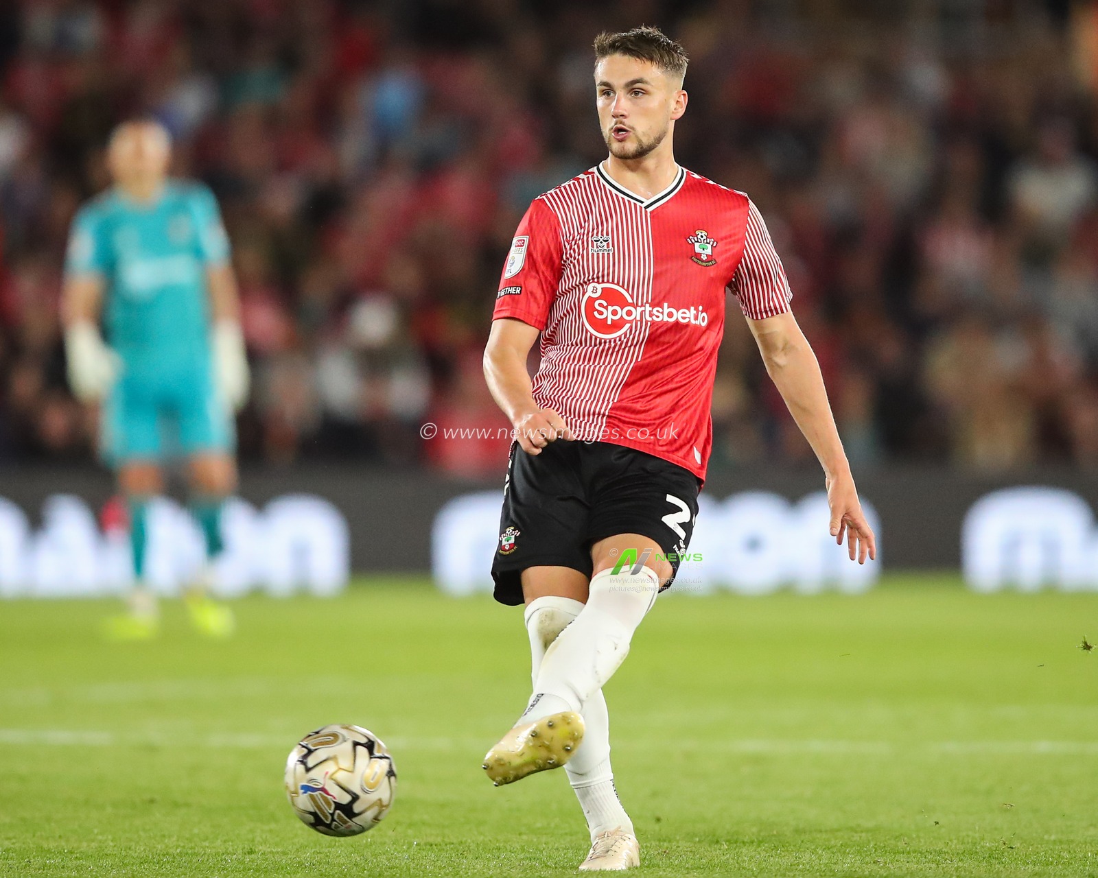 Taylor Harwood-Bellis of Southampton during the Sky Bet Championship Play-Off Semi-Final Second Leg match Southampton vs West Bromwich Albion at St Mary's Stadium, Southampton, United Kingdom, 17th May 2024

(Photo by Gareth Evans/News Images)