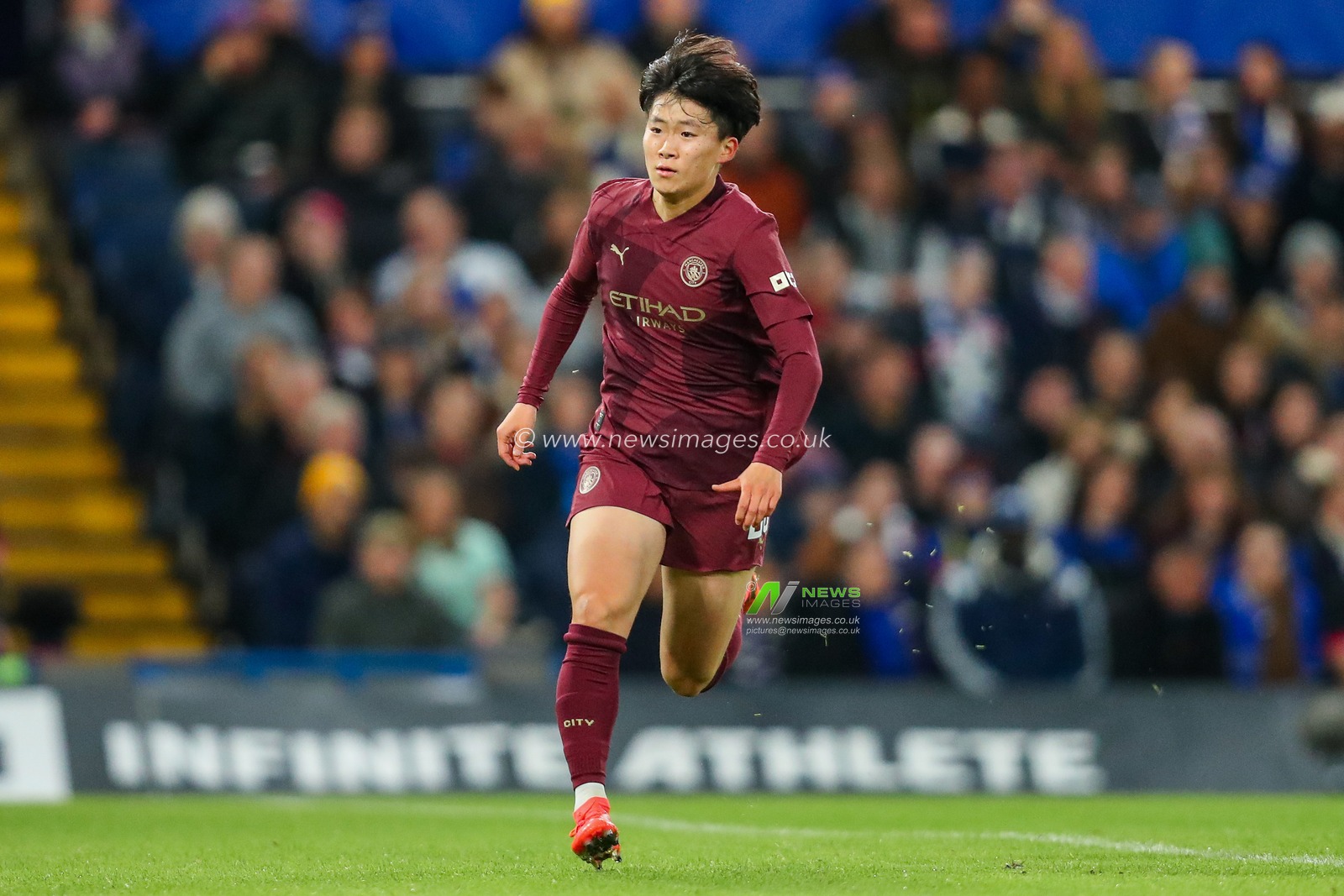 Aoba Fujino of Manchester City Women in action during the Barclays Women's Super League match Chelsea FC Women vs Manchester City Women at Stamford Bridge, London, United Kingdom, 16th November 2024

(Photo by Izzy Poles/News Images)