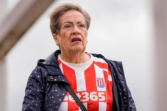 Stoke City fans arrive at the stadium during the Sky Bet Championship match Stoke City vs Sheffield Wednesday at Bet365 Stadium, Stoke On Trent, United Kingdom on 03 April 2026

(Photo by Maynard Manyowa/News Images)