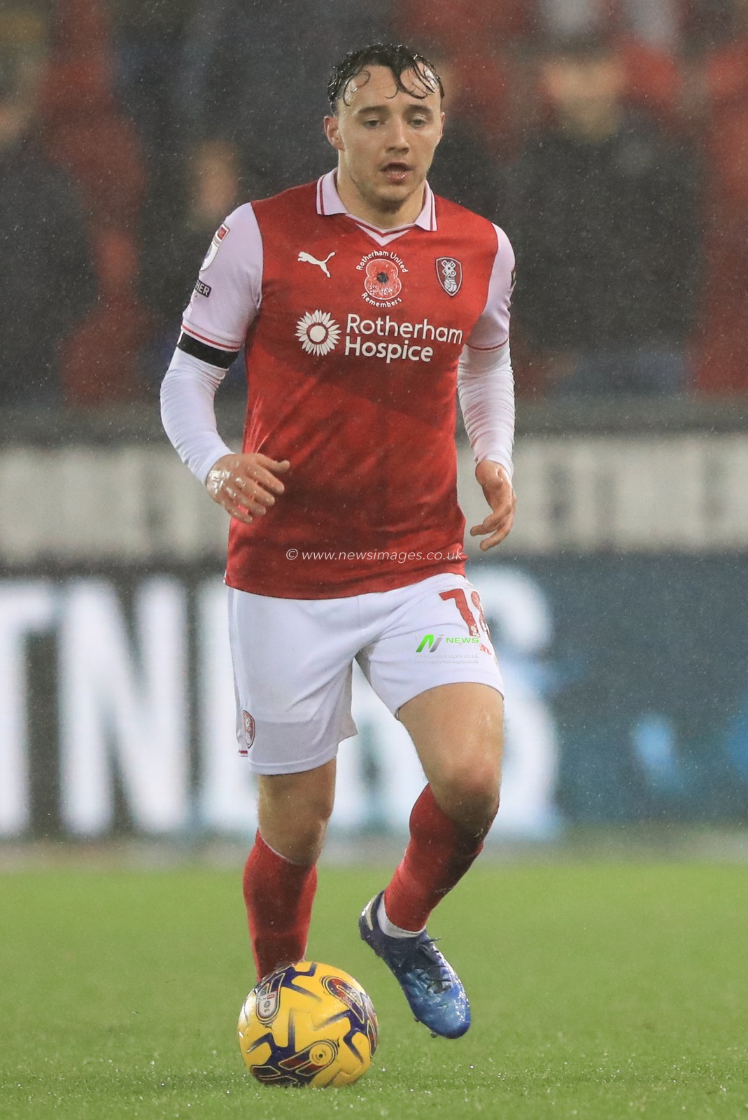 Ollie Rathbone #18 of Rotherham United during the Sky Bet Championship match Rotherham United vs Queens Park Rangers at New York Stadium, Rotherham, United Kingdom, 4th November 2023

(Photo by Alfie Cosgrove/News Images)