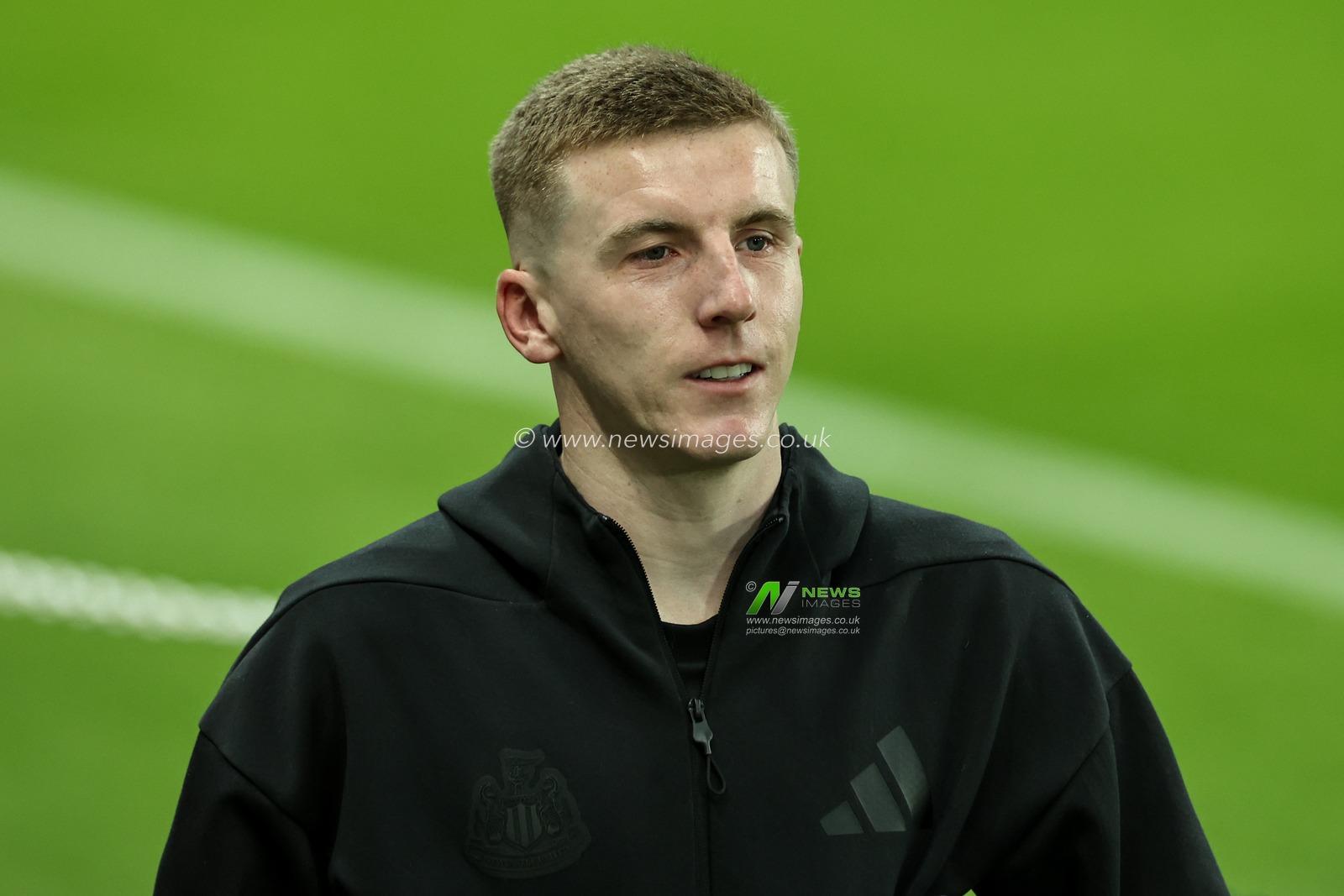 Matt Targett of Newcastle United arrives during the Premier League match Newcastle United vs West Ham United at St. James's Park, Newcastle, United Kingdom, 25th November 2024

(Photo by Mark Cosgrove/News Images)