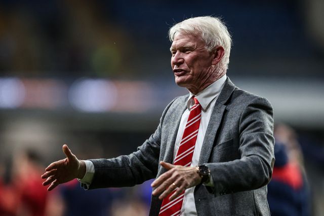 Eamonn McManus, chairman and owner of St Helens celebrates the win during the Betfred Super League play-off Eliminator 1 match Leeds Rhinos vs St Helens at Headingley Stadium, Leeds, United Kingdom, 27th September 2025

(Photo by Alfie Cosgrove/News Images)
