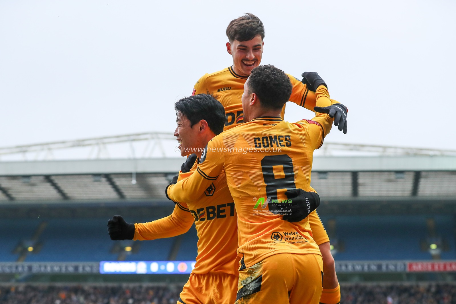 JoÃ£o Gomes of Wolverhampton Wanderers celebrates his goal to make it 0-1 during the Emirates FA Cup Fourth Round Blackburn Rovers vs Wolverhampton Wanderers at Ewood Park, Blackburn, United Kingdom, 9th February 2025

(Photo by Gareth Evans/News Images)