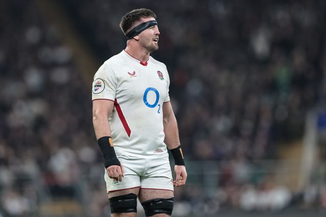 Tom Curry of England during the Quilter Nations Series 2025 match England vs Fiji at Allianz Stadium, Twickenham, United Kingdom, 8th November 2025

(Photo by Mark Cosgrove/News Images)

*** GER AUT SUI OUT ***