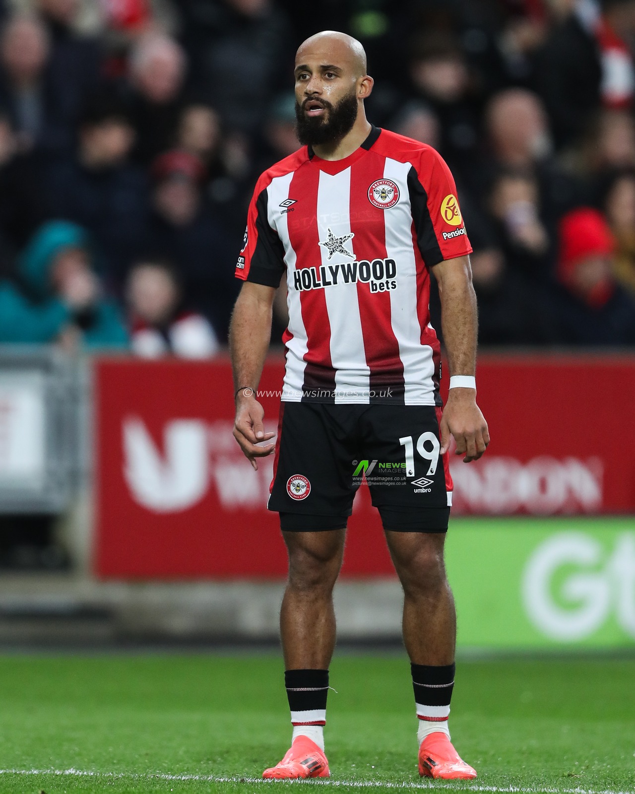 Bryan Mbeumo of Brentford during the Premier League match Brentford vs Nottingham Forest at The Gtech Community Stadium, London, United Kingdom, 21st December 2024

(Photo by Gareth Evans/News Images)