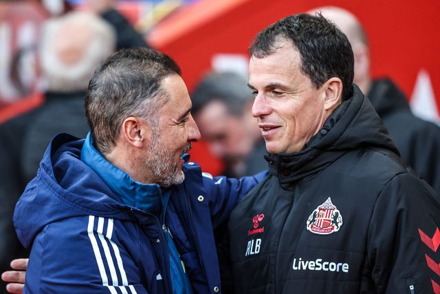 Vitor Pereira manager of Nottingham Forest and Regis Le Bris manager of Sunderland shake hands before the game during the Premier League match Sunderland vs Nottingham Forest at Stadium Of Light, Sunderland, United Kingdom on 24 April 2026

(Photo by Alfie Cosgrove/News Images)