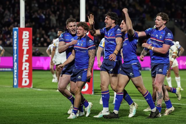 Harvey Smith of Wakefield Trinity celebrates his try with team mates during the Betfred Challenge Cup round 4 match Wakefield Trinity vs Leeds Rhinos at DIY Kitchens Stadium, Wakefield, United Kingdom on 13 March 2026

(Photo by Mark Cosgrove/News Images)