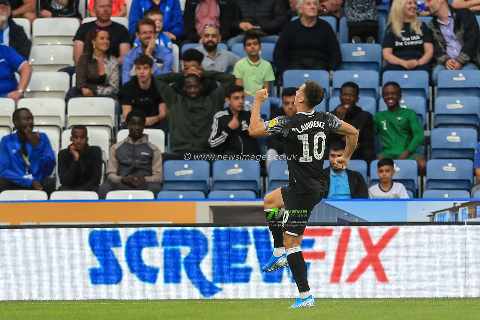 5th August 2019, John Smiths Stadium, Huddersfield England; Sky Bet Championship, Huddersfield Town vs Derby County ; Tom Lawrence (10) of Derby County celebrates his goal to make it 0-1


Credit: Mark Cosgrove/News Images

English Football League images are subject to DataCo Licence
