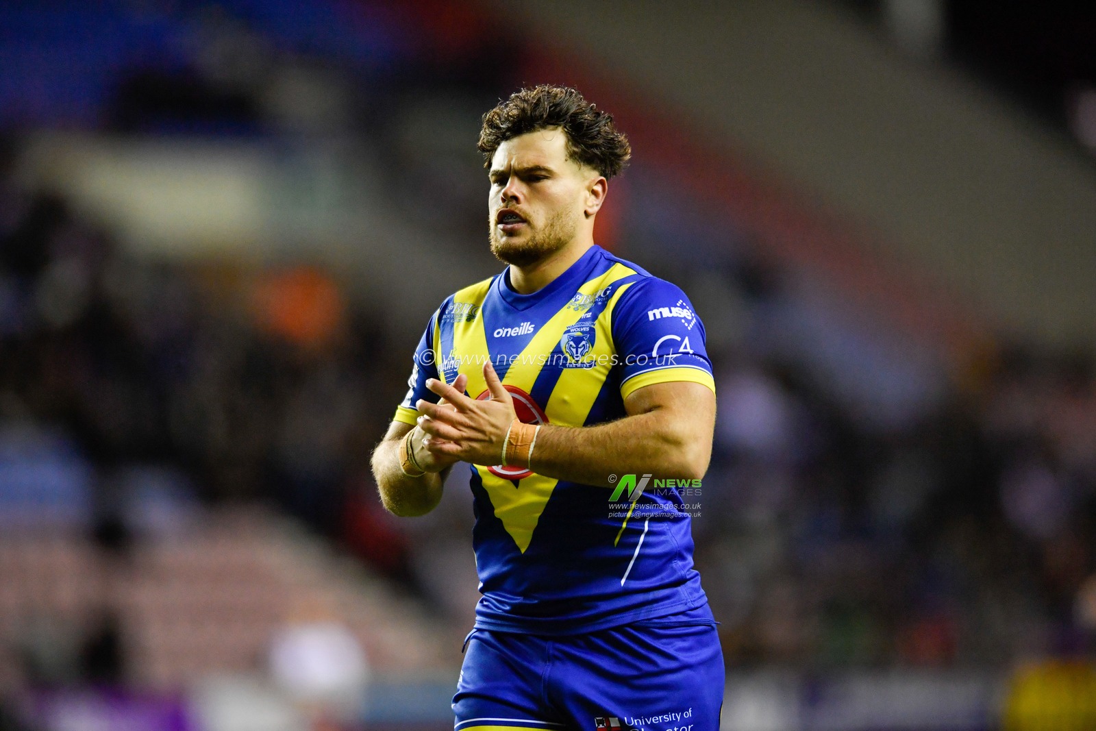 30th January 2020, DW Stadium, Wigan, England; Betfred Super League, Wigan Warriors v Warrington Wolves : Joe Philbin (15) of Warrington Wolves in action